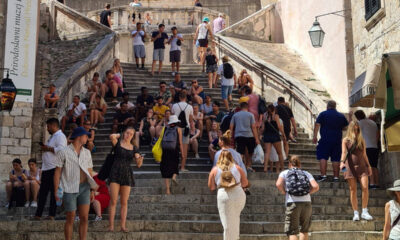 A rómail Spanyol lépcsők mintájára épült Skalini, vagyis a jezsuitákhoz vezető lépcsősor Dubrovnikban