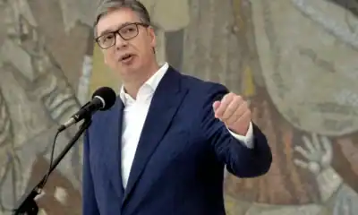 Aleksandar Vučić továbbra is lebegteti a parlamenti választások időpontját, miközben a kormány legitimitásának hiánya és a diáktüntetések nyomása szeptembertől-októbertől újabb politikai feszültséget kelthet Szerbiában