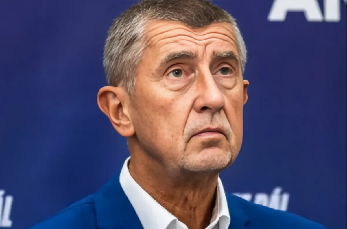 A milliárdos populista, Andrej Babis, aki ellenzi, hogy több pénzt adjanak Zelenszkijnek, a szavazatok mintegy 35%-ával megnyerte a cseh parlamenti választásokat. Csehország most csatlakozik Magyarország és Szlovákia politikai életéhez.