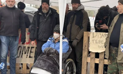 Dijana Hrka infúziót kapott egy magánkórházban, majd miután visszatért a kórházból, visszavonult a sátrába. Az asszony egyre gyengébb, a róla gondoskodók megpróbálják lebeszélni a folytatásról (Forrás: Vreme)