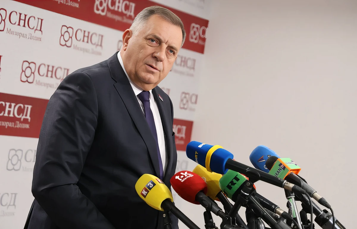 Dodik szerint a globalisták az a szándékuk, hogy elűzzék a szerbeket Bosznia-Hercegovinából, és muszlimok telepítsenek a helyükre Európából