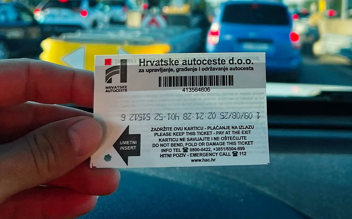 Ennek hamarosan vége: új korszak a horvát autópályákon: megkezdődik a Crolibertas digitális útdíjrendszer első portáljainak telepítése