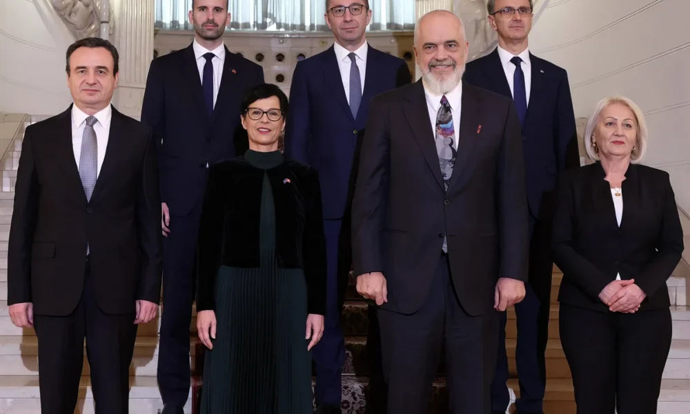 Marta Kos csokorba gyűjtötte a balkáni miniszterelnököket, mind a hatot, biztosan szóba került az orosz vízum kérdése is