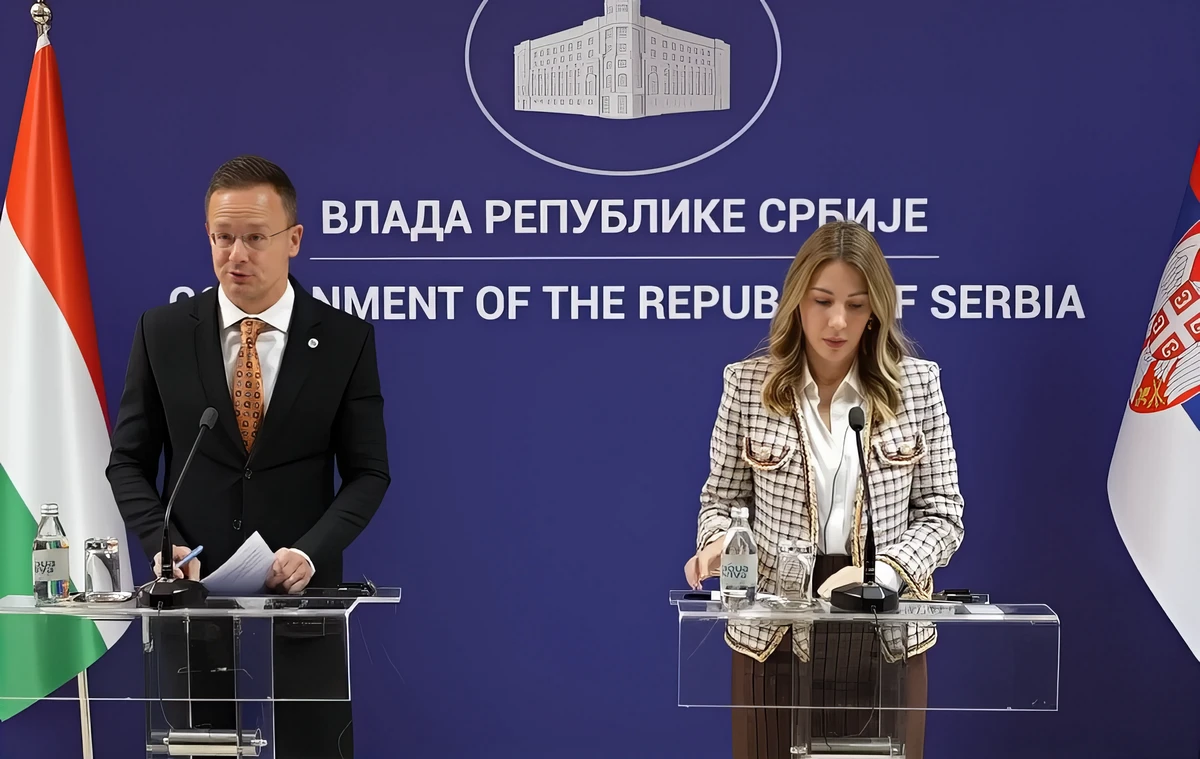 A MOL a szállítások tekintetében minden hangszeren játszik (…) Közúton, vasúton és a folyami szállítást igénybe véve is folyamatos a szállítás Szerbiába - mondta Szijjártó Belgrádban