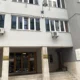 A boszniai választási bizottság épülete, ahol a "sorsfordító" döntés született az elnökválasztás részleges megismétlését illetően