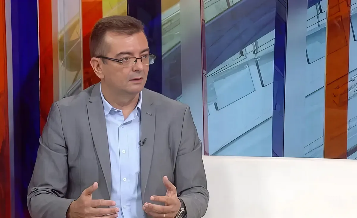 Előtető-ügy: megszüntetett eljárások, nyitva maradt kérdések 5 Veselinović szerint a szerb elnök nyomást gyakorolt a bíróságra