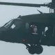 A Horvát Légierő zágrábi támaszpontjára is megérkezett a Mikulás, és is nem akárhogy, hanem a sereg vadi új Blackhawk helikopterén