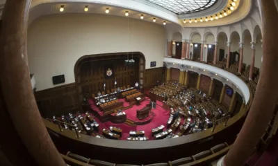 A belgrádi vezetés elfogadtatta a parlamenttel az igazságügyi csomagot, majd megtorpant egy kicsit, de egyelőre nem hátrált ki mögüle, lehet, hogy nem is fogA belgrádi vezetés elfogadtatta a parlamenttel az igazságügyi csomagot, majd megtorpant egy kicsit, de egyelőre nem hátrált ki mögüle, lehet, hogy nem is fog