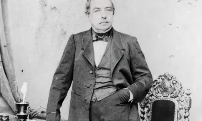 1826. február 16-án Jovan Hadžić kezdeményezésére a pesti és budai gazdag szerb kereskedők segítségével megalakult a Szerb Nemzeti Társaság. A társaság hatalmas szerepet játszott a szerb tudomány és kultúra felvirágoztatásában. A Matica Srpska 1864-ben költözött Újvidékre
