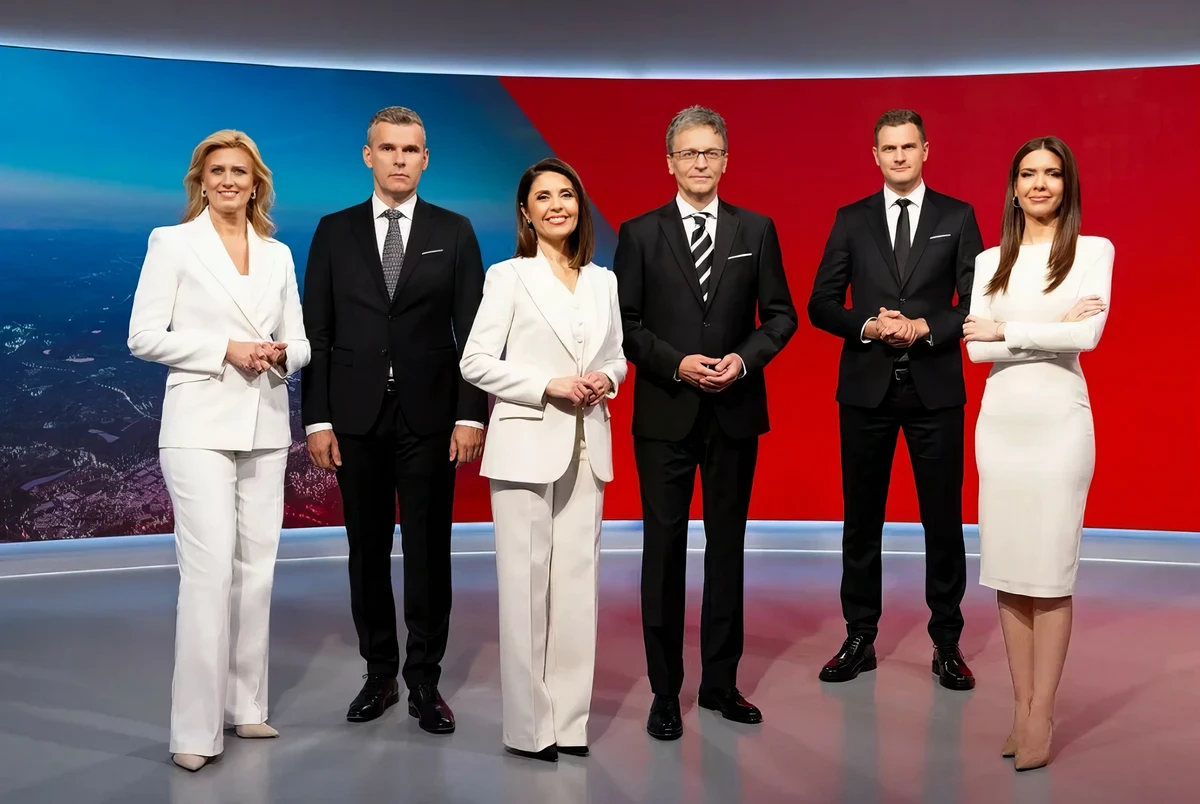 A horvát Nova televízió híradójának műsorvezetői - az ő híradójuk a legnézettebb hírműsor Horvátországban