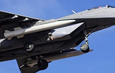 cm-400