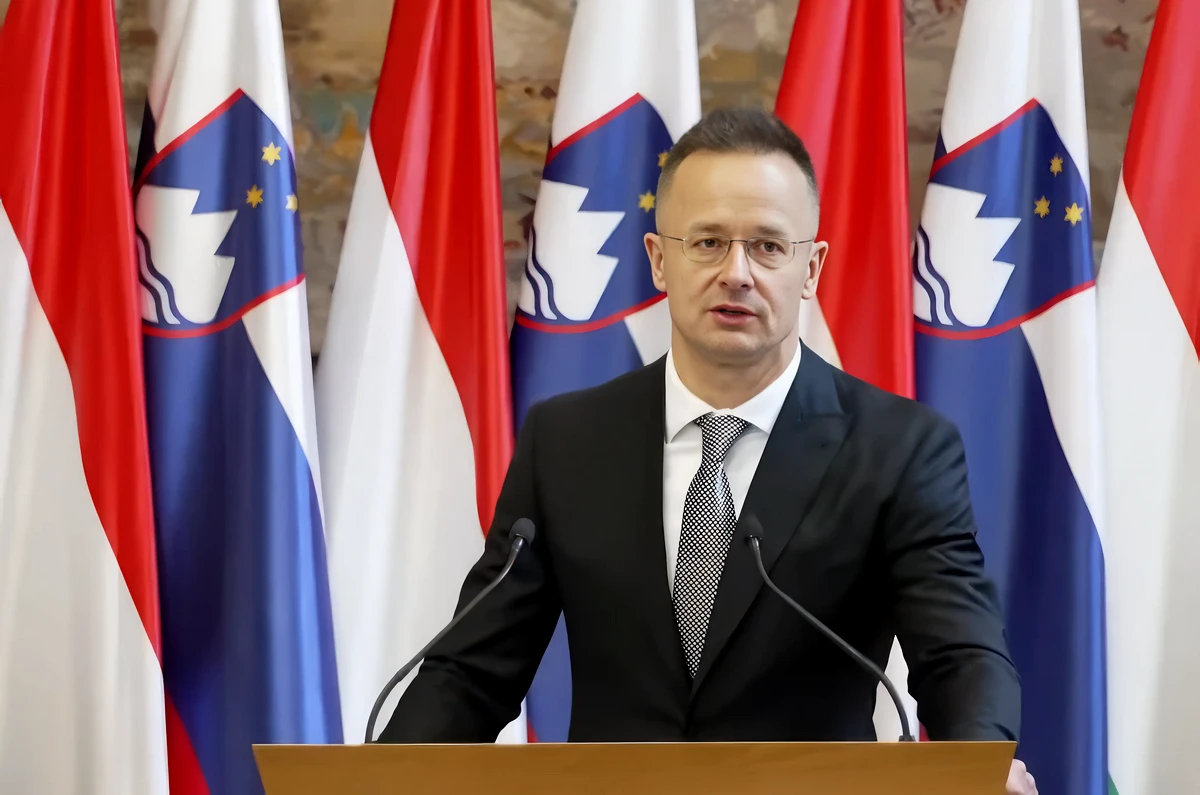 Szijjártó szerint Brüsszel most bizonyíthat