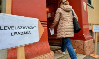 A magyar-magyar párbeszéd előtt a választás rendje elleni bűncselekmény gyanúja miatt feljelentést nyújtott be a magyarországi és a romániai legfőbb ügyészséghez az RMDSZ egyes tisztségviselői ellen a kolozsvári Román-Magyar Fórum