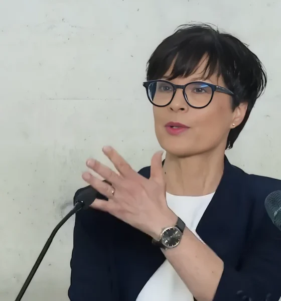 Marta Kos bejelentette, hogy egyelőre minden kifizetést leállítottak Szerbia számára az uniós növekedési tervből
