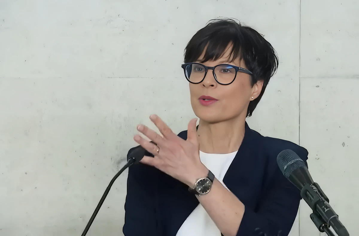 Marta Kos bejelentette, hogy egyelőre minden kifizetést leállítottak Szerbia számára az uniós növekedési tervből