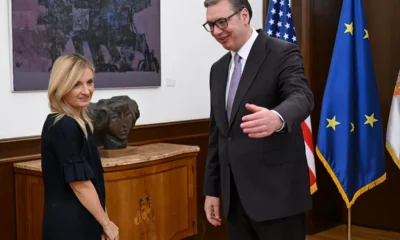 Nem volt meg a szemkontaktus - a szerb elnök fogadta Sarah Rogerset, aki azzal a bejelentéssel örvendeztette meg, hogy az Egyesült Államok részt vesz a belgrádi expón