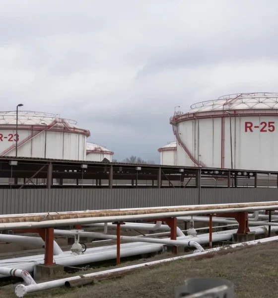 Szerbiában csökkennek a stratégiai tartalékok, olajtárolók Szendrő (Smederevo) közelében - miközben folytódnak a MOL tárgyalásai a NIS többségi részvénycsomagjának megvásárlásáról (Forrás: szerbiai energiaügyi minisztérium)