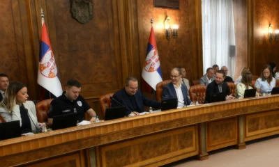 Ivica Dačić nem csak vezette a szerbiai energiahelyzetről szóló rendkívüli ülést, hanem a főhelyen is ő ült